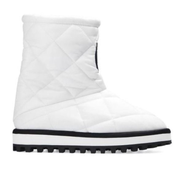 Dolce Gabbana White/Black Women's Logo Padded Boots EU 39 / US 8 - Picture 2 of 9